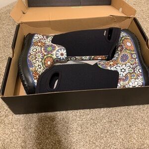 Bogs Women's Winter & Rain Boots - Black Floral